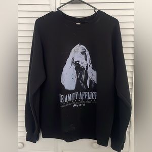 the amity affliction crewneck size medium